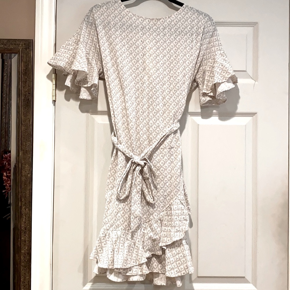 👍6 for 20👍Ruffle Dress size 10